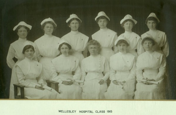 Wellesley Hospital Class 1915